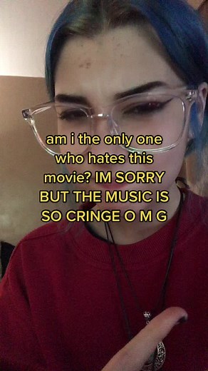 i dont understand the hype LOL #fyp #foru #encanto #encantodisney #viral #tiktoktrends #foryoupage