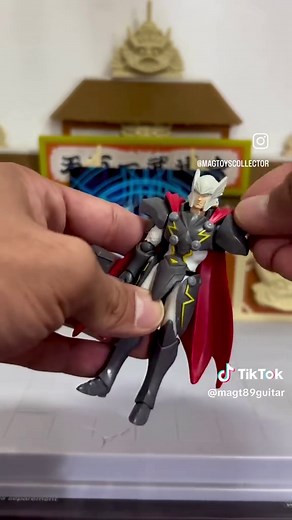 Hyper Motions Thor Marvel Disk Wars: The Avengers Bandai #thor #marveldiskwars #theavengers #epicheroseries #marvel #mcu #fyp #fypシ #fy #toyreview #toycollector #bandai #wolverine #deadpool #bandainamco #Spiderman #venom #carnage #hulk #blâckpanther @Marvel Entertainment @Bandai Toys & Collectibles @bandainamcous @BANDAI NAMCO LATAM