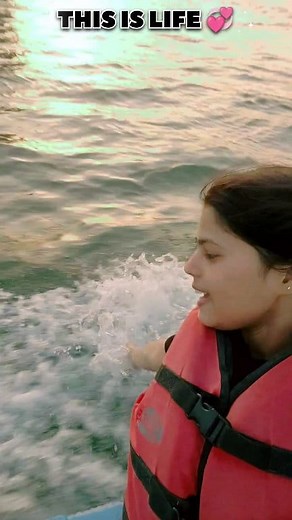 10K views · 1K reactions | Sometimes I use my own imagination to make myself happy 盧 #contentcreator2025 #facebookcontentcreator #creator #contentcreator #boatride | Sakshi Singh Parihar | Facebook