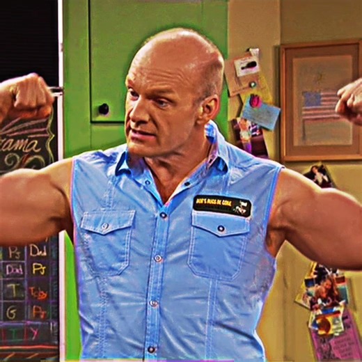 bob duncan glow go crazy #edit #bobduncan #goodluckcharlie #disneychannel #disney