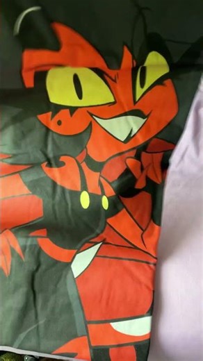 HelluvaBoss Millie unwrapping