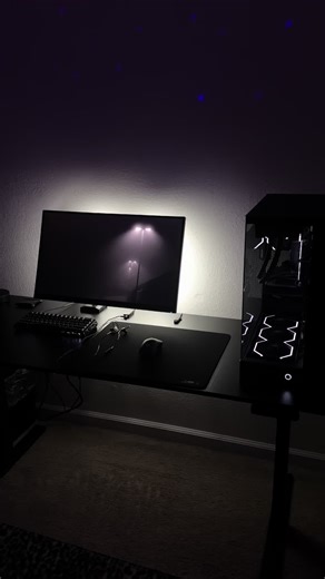 Minimalist PC Setups for Tech Enthusiasts