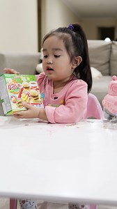 17K views · 1.9K reactions | Sinubukan nga namin 'tong nag-trending na kakaibang pagkain na'to | A day with Amelia | Facebook