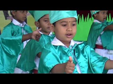 A Wonderful Dance by UKG Students on Graduation Day