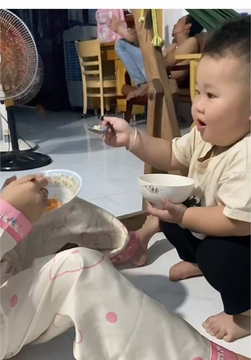 Understanding the Meaning of 'Mum' in Parenting