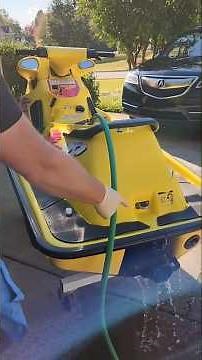 How To Flush Out Seadoo Ski | Run Ski Out Of Water! Run Seadoo On Water Hose!