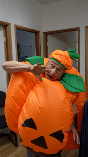 Joe swapped his crown of lettuce for a pumpkin hat this year 🎃👻 | Rainbow Fresh
