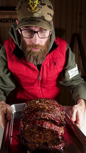 The Ultimate Experimental Prime Rib Recipe Want the BEST prime rib with a crispy crust and a juicy, tender center? This is how you do it the RIGHT way. Ingredients 6 lb Prime Rib Roast (bone-in or boneless) Right Way BBQ Ultimate Steak Rub Optional second layer: dried rosemary leaves Instructions Season for success. Generously coat your 6 lb prime rib with Right Way BBQ Ultimate Steak Rub. Add rosemary if desired. Place the roast uncovered in the fridge overnight. This dries the surface and buil