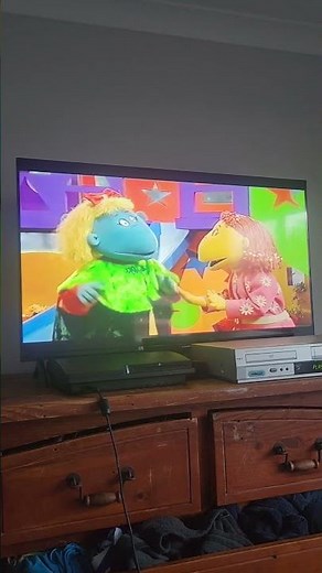 Tweenies Music Of Woodwind Listen That's Not A Bird