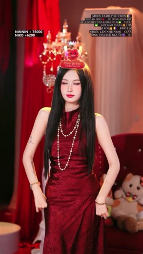 Review Một Số Mẫu Váy Đỏ Sang Chảnh