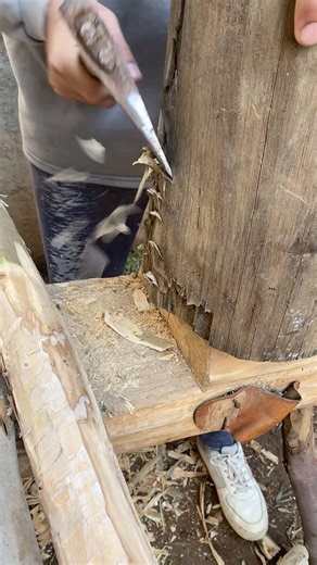 Primitive Woodworking | Making A Working Bench using just an Axe / ASMR 🪓