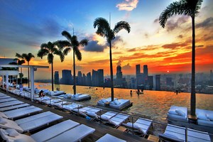 16 Best Hotel Rooftop Pools in Singapore - 2025