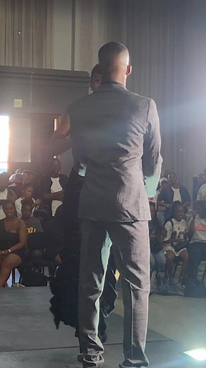 #model #modeling #malemodel #runwaymodel #deshawnreezy | Deshawn Reezy