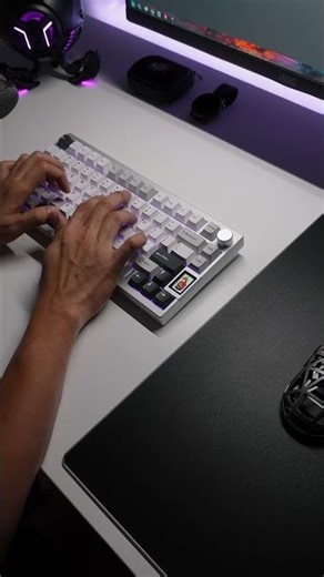 is this the best sounding stock keyboard? 😌