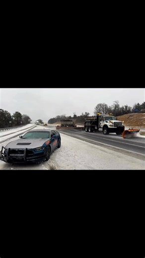 Update of road conditions from TFC Pratz #231 of Post 52 Hartwell in Hart County on I-85 at the GA/SC line. #WinterStormWarning | Georgia Department of Public Safety