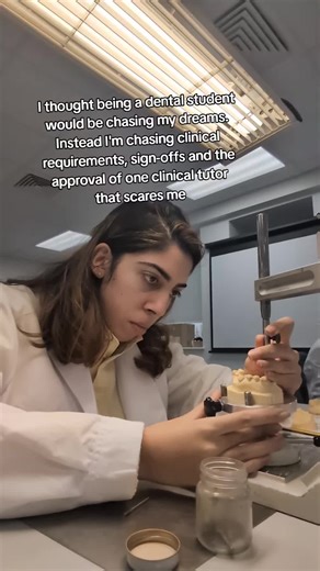 Navigating Dental School Challenges: My Journey