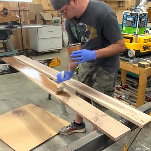 Crafting a Custom Live Edge Bed | Matthew Peech Woodworking And DIY