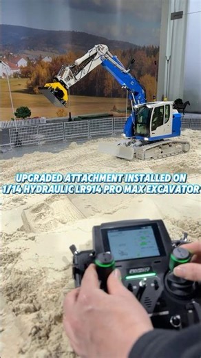 The 1/14 LR914 PRO MAX hydraulic excavator just got a new attachment upgrade！ #rc #excavator