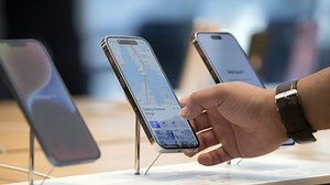 Apple Reportedly Set to Allow Third-Party App Stores on iPhone