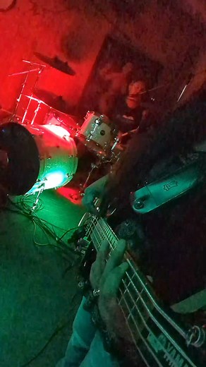 This past weekend, I started Friday night with a little distortion from my bass coming out of my monitor, then towards the end not only did my strap lock fall apart my volume started to go from low to high. Came home, cleaned up the bass, tightened all bolts and screws changed battery and the next night it was back to good again. I've been playing more bass lately and forgot that it's been quite awhile since I really did a little basic maintenance on it. 😂 | Kim Steele