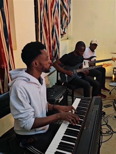 IN THE LAB rehersals... #INTHELAB #wepocket @Omwenga Alex @msamaki@Gilbert Rayan