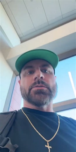 These gentlemen made my day… Appreciate it fellas! With all the negativity on this app and the weird comments I get, it’s nice to get some positive vibes from followers in person. Seriously, thank you. | Eddie & Chooch