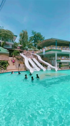 El Laurento Timoga Swimming Pool #swimmingpool #waterslide #coolspring #coldspring #cityofwaterfalls #swimming #holiday #summerfeels #summerfeels #iligancity #foryou #fypシ #fyp
