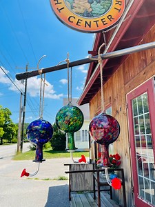 Hand Blown Glass Hummingbird Feeder: Custom Color Mix - Etsy