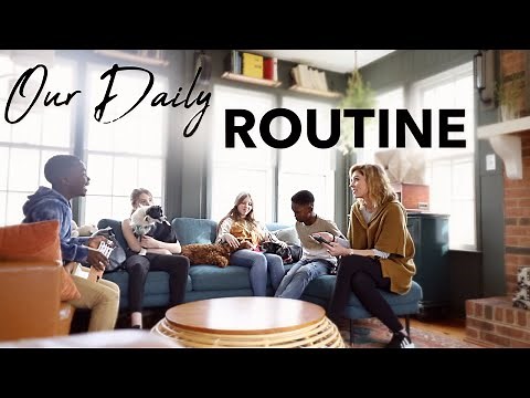 Our Daily Routine // Homeschooling + Large Family Life