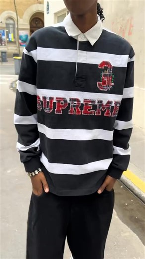 @cashmeregyal on Instagram: "Converse chuck outfit 70s, @converse . . . #converse #chuck70 #outfit #supreme #fitspo #streetwear #outﬁtinspo #fitcheck"