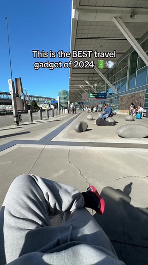 This is coming with me to hawaii 😤☀️ #traveller #summerbreak #amazonfinds #gadgets