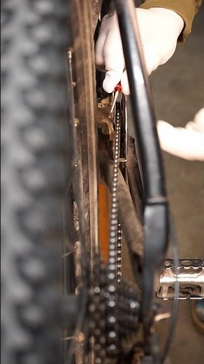 Which position should the front derailleur be? A clever trick! #mtb #bicycle