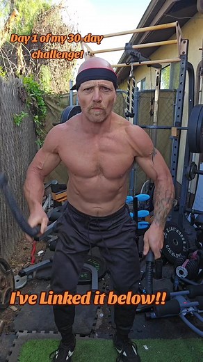 30-Day Battle Ropes Challenge for Home Gyms