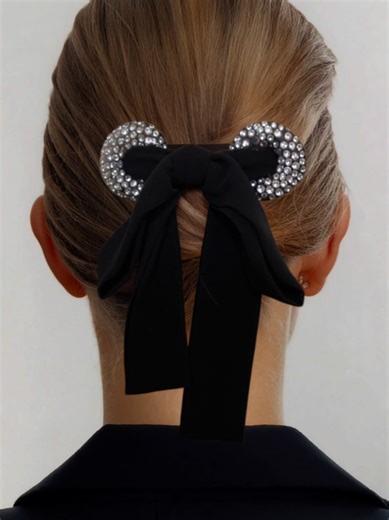 Nuare Hair Barrette by DeRouge with decor elements and zirconia stones. Shop online www.de-rouge.com #hairstyle #haircut #hair #fashion #hairaccessories