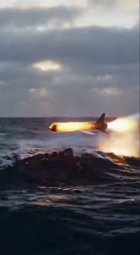 Guided Missile Destroyer in Action (4K)