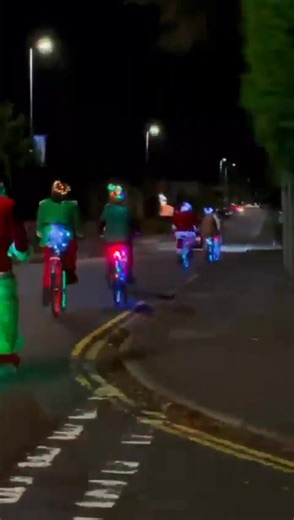 Santa and friends charity ride around 2025 is back for 2025 and this time we're raising money for LOROS. https://www.justgiving.com/page/santa-and-friends-ride-around-2025 🎅🏻Saturday 20th December - Enderby - Narborough - Littlethorpe - Cosby - Whetstone - Blaby 🎅🏻Sunday 21st December - LOROS - Ratby Come out to see us as Santa and his friends ride by bringing christmas joy! Ring your bells 🔔 wave and cheer all whilst helping us to raise money for a very worthy cause. Routes to be announced