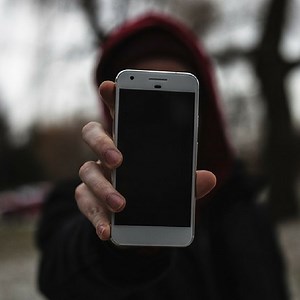 New Research on Cellphones and Radiation | Health And Medicine