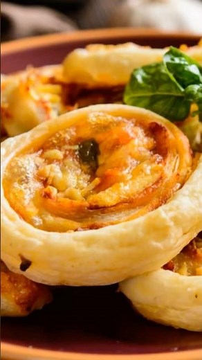 Pizza-style appetizer rolls | Gourmet recipe ✅