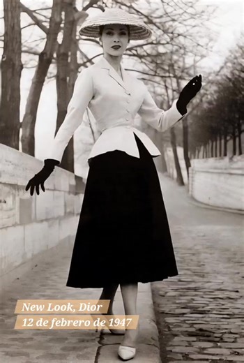 ❤️ El 12 de febrero de 1947, Christian Dior presentó su colección denominada "New Look", que marcó un hito en la Historia de la Moda del siglo XX. Hoy se cumplen 79 años de esa fecha memorable... #Dior #newlook #años40 #historiadelamodaylostejidos #modadelsigloXX #hito #ChristianDior | Historia de la Moda y los Tejidos