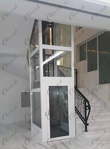 [Hot Item] Outside/Inside Vertical Platform Lift Small Home Wheelchair Lift Elevator for Disabled People