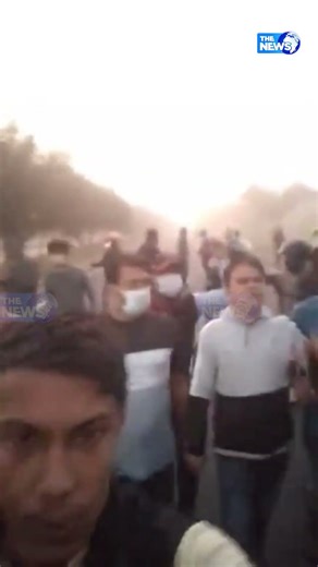 ভোর হতেই পদ্মা সেতু এরিয়ায় গাছ ও টায়ার জ্বালিয়ে লকডাউনের চেষ্টা আ.লীগ কর্মীদের | The News BD