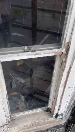 Window refurbishment. #Window #Windowrefurbishment #plumbing #plumbinglife #new #roofrevamp #roofrepairs #roofmaintenance #roofreplacement #outwiththeoldinwiththenew #makingahouseahome #handyman #buildersoftiktok #hero #notallheroswearcapes #masterbuilders #electrician #cbpropertymaintenance #completeditmate #newandimproved #fast #reliable #resposive #afforadable #deals #propertymaintenance #battle #eastbourne #hastings #stleonards #brighton