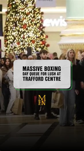This is the long and winding queue for Lush in the Trafford Centre, which is always popular on Boxing Day 😱 However, staff say that this year has been the busiest in recent times. #manchestereveningnews #lush #traffordcentre #boxingday | Manchester Evening News
