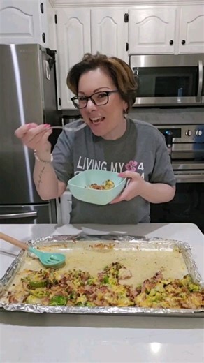 982K views · 11K reactions | Quick Easy Dinner #livingmybestlife #tastetest #delicious #yummy #healthylifestyle #fyp #healthy #foryou #dinner #quickrecipes #recipe #easyrecipe #mealprep #food #foodie #foodlover #eating | Living My Best Life 4 Me | Facebook