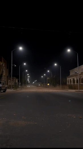 🚨 BREAKING: EARTH JUST MOVED IN SOUTHERN CALIFORNIA 🚨 A 5.1 earthquake just struck Indio Hills, right off the southern segment of the San Andreas Fault — one of the most stressed and closely watched fault zones in the U.S. This area sits near the Salton Sea, where multiple fault lines intersect and energy builds fast. Even moderate quakes here can feel sharp and intense. ⚠️ What matters right now: • Shallow quake = stronger shaking • Aftershocks are likely • This segment of the fault is long o