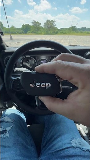Start up Ignition Sound Inside and Outside the 2023 Jeep Gladiator Sport