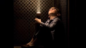 ▶️ IMDb Originals - 43 Hidden Ghosts You Missed in "The Haunting of Hill House"