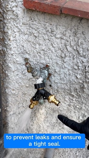 Still switching hoses back and forth? 🚿🌿 Our Brass 2-Way Tap Splitter lets you connect two hoses to one tap no leaks, no tools, just convenience! Perfect for watering, washing, and outdoor cleaning. 👉 Shop Now with Dapetz! 🔗 Check the link in our bio to order #Dapetz #UK #DIY #GardenHoseFix #TapSplitter #OutdoorTools #BrassFittings #SmartGardening | Dapetz Ltd