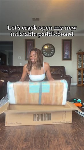 NIPHEAN on Instagram: "Just got a new paddle board and wow… I’m obsessed already. The setup is so satisfying — backpack, fins, pump, waterproof phone case — everything you need in one kit. And can we talk about this color for a second? That blue is so good. The board itself is over 10 feet long, with plenty of space and feels super solid. Alright, enough unboxing — let’s get it on the water so you can see it in action 💦 📷: @hippiedippiedani #niphean #paddleboard #SUP#newhobby #beginnerfriendly