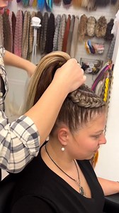 38K views · 142 reactions | Cand nu stii ce coafura sa aleg, te ajutam. Impletiturile si coada de cal reprezinta o alegere atat pentru ocazii speciale, cat si pentru o tinuta de zi. #coafuri #hairstyle #impletituri #braidedhairstyle #coafuriocazie #parlung #longhair #ponytail #hairinspo #coafuri #parfrumos | Tunsori la moda | Facebook